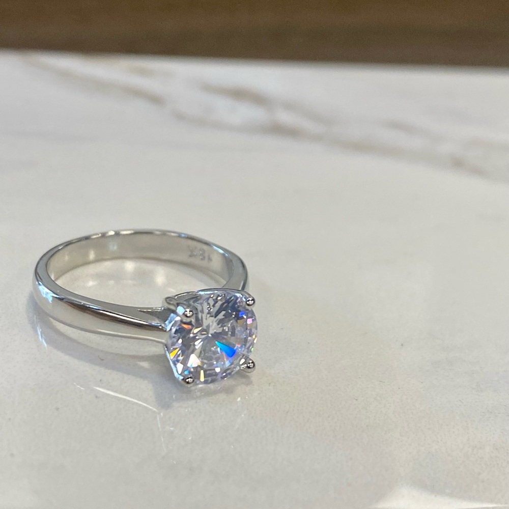 COPY - Stamped 18k gold solitaire cubic Zirconia promise wedding ring - Picture 5 of 6